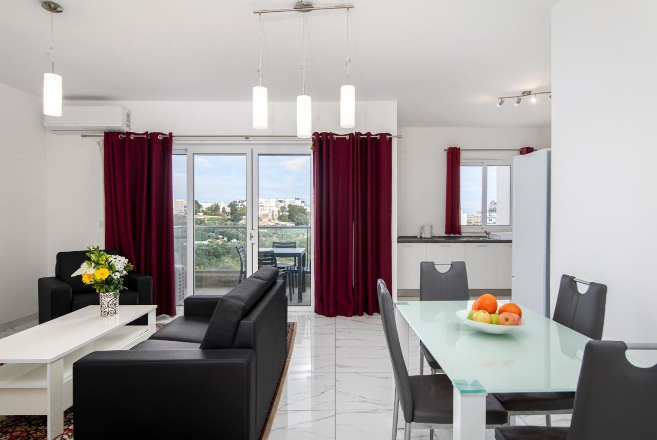 Sea View Apartment 2 Bedrooms 2 Bathrooms, 2 Minutes Away From The Sea San Julián Exterior foto