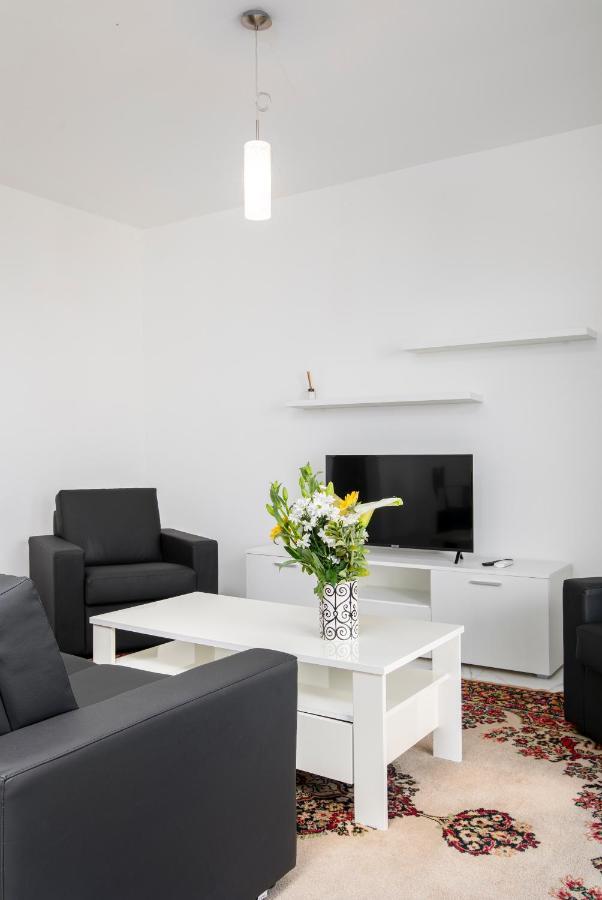 Sea View Apartment 2 Bedrooms 2 Bathrooms, 2 Minutes Away From The Sea San Julián Exterior foto